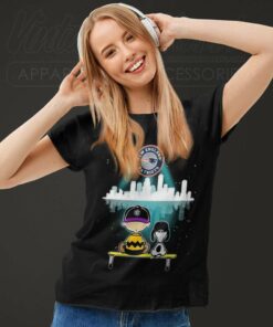 Charlie Brown Snoopy Watching City New England Patriots Women TShirt