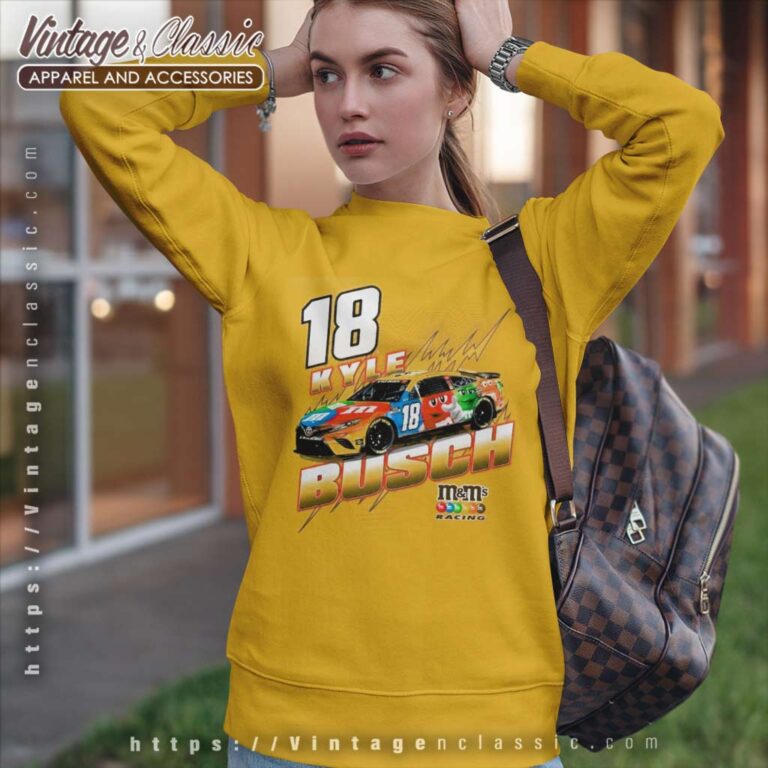 Checkered Flag Sports Kyle Busch 2022 Groove Sweatshirt Checkered Flag Sports Kyle Busch 2022 Groove Sweatshirt