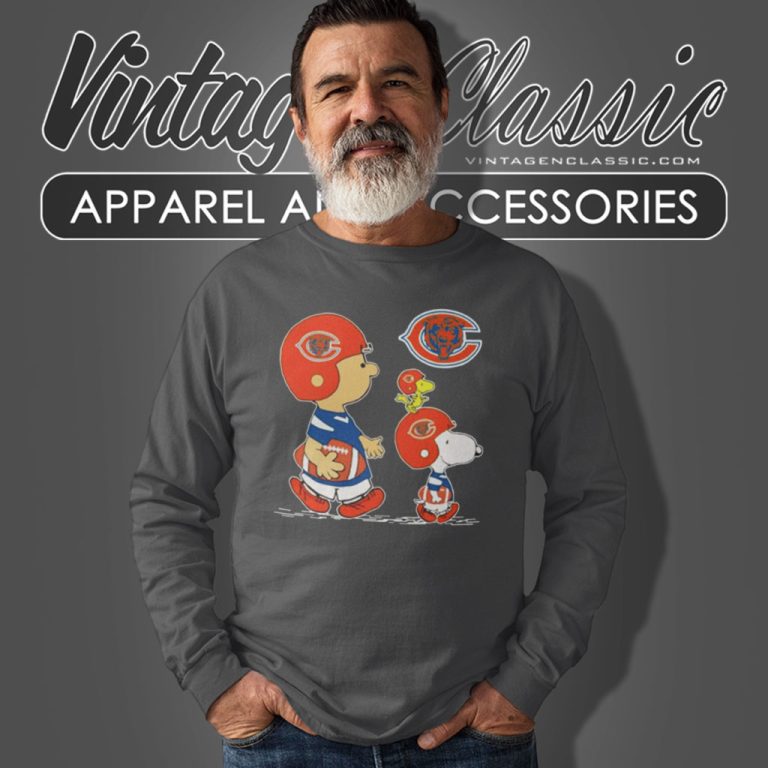 Chicago Bears Snoopy Charlie Brown And Woodstock Long Sleeve Tee Chicago Bears Snoopy Charlie Brown And Woodstock Long Sleeve Tee