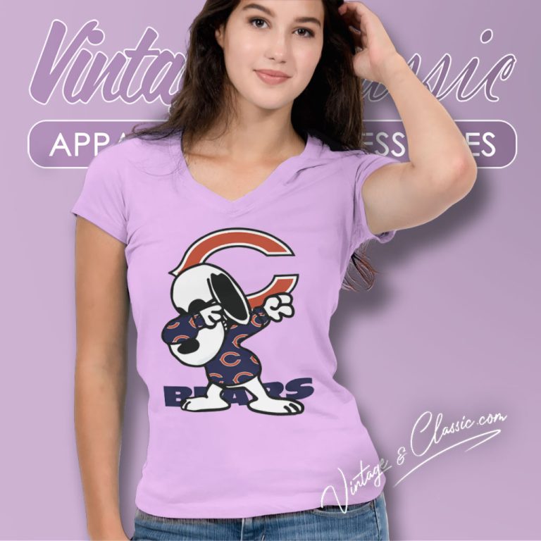 Chicago Bears Snoopy Dabbing V Neck TShirt Chicago Bears Snoopy Dabbing V Neck TShirt