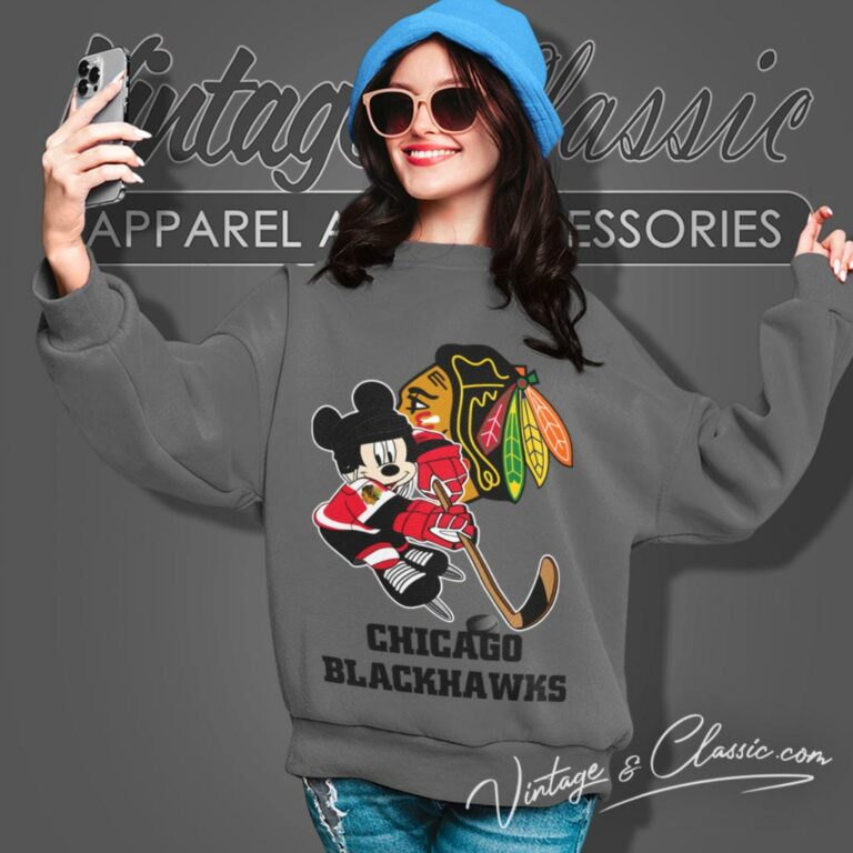 Chicago Blackhawks Mickey Mouse Disney Sweatshirt Chicago Blackhawks Mickey Mouse Disney Sweatshirt