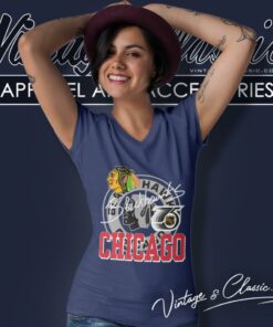 Chicago Blackhawks Nhl Hockey Faded V Neck TShirt