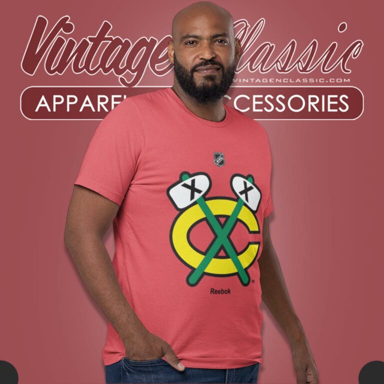 Chicago Blackhawks Old Emblem Throwback Logo T Shirt Chicago Blackhawks Old Emblem Throwback Logo T Shirt