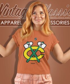 Chicago Blackhawks Old Emblem Throwback Logo Women T Shirt