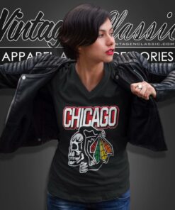 Chicago Blackhawks Skull Retro Nhl V Neck TShirt