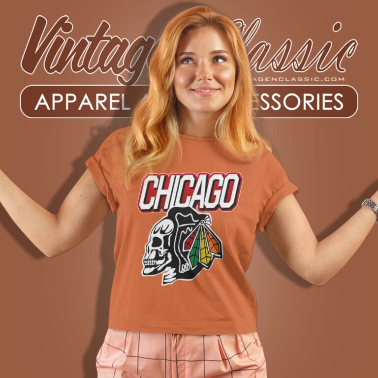 Chicago Blackhawks Skull Retro Nhl Women T Shirt Chicago Blackhawks Skull Retro Nhl Women T Shirt