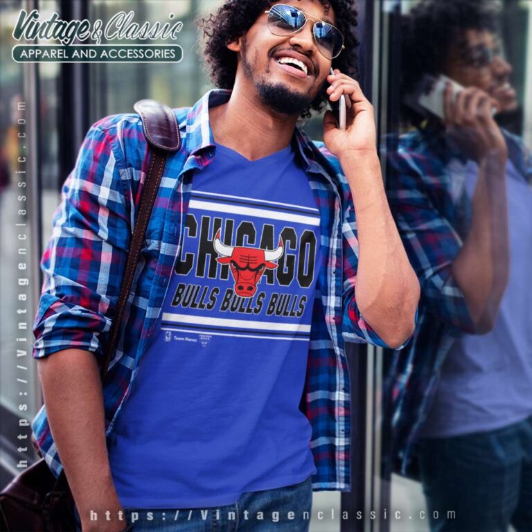 Chicago Bulls Basketball Big Logo V Neck TShirt Chicago Bulls Basketball Big Logo V Neck TShirt