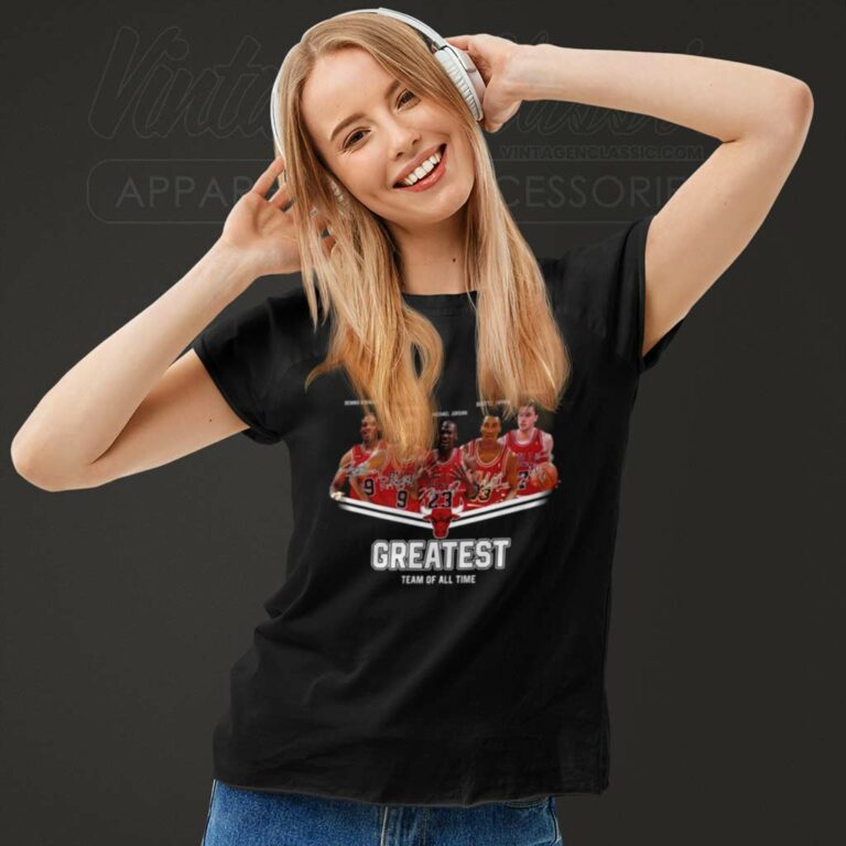 Chicago Bulls Geats Team Of All Time Signatures 2023 Women TShirt Chicago Bulls Geats Team Of All Time Signatures 2023 Women TShirt