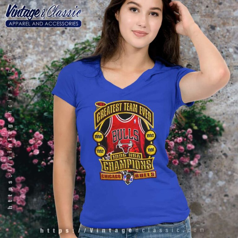 Chicago Bulls Greatest Team Ever Vintage V Neck TShirt Chicago Bulls Greatest Team Ever Vintage V Neck TShirt