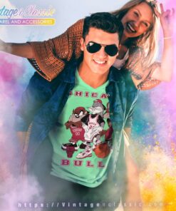 Chicago Bulls Looney Tunes V Neck TShirt