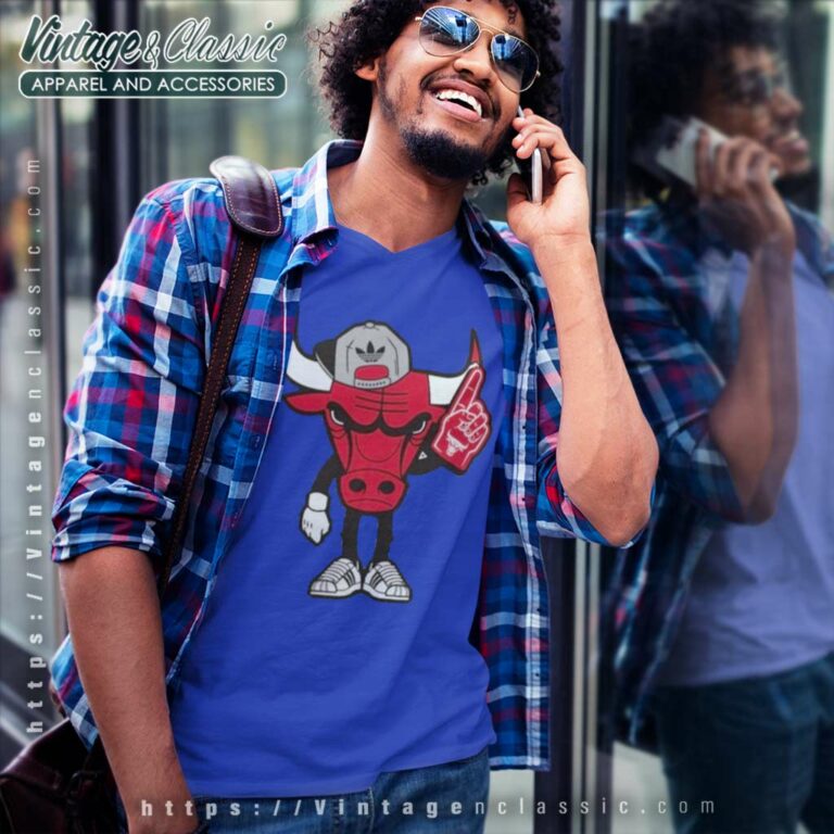 Chicago Bulls Real Fan V Neck TShirt Chicago Bulls Real Fan V Neck TShirt