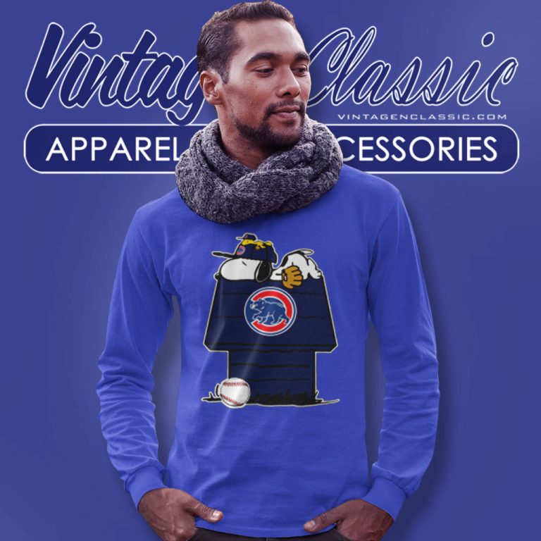 Chicago Cubs Snoopy And Woodstock Resting Together Long Sleeve Tee Chicago Cubs Snoopy And Woodstock Resting Together Long Sleeve Tee