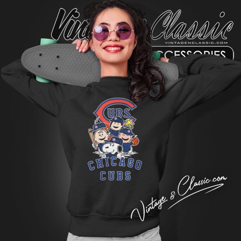Chicago Cubs Snoopy The Peanuts Sweatshirt Chicago Cubs Snoopy The Peanuts Sweatshirt