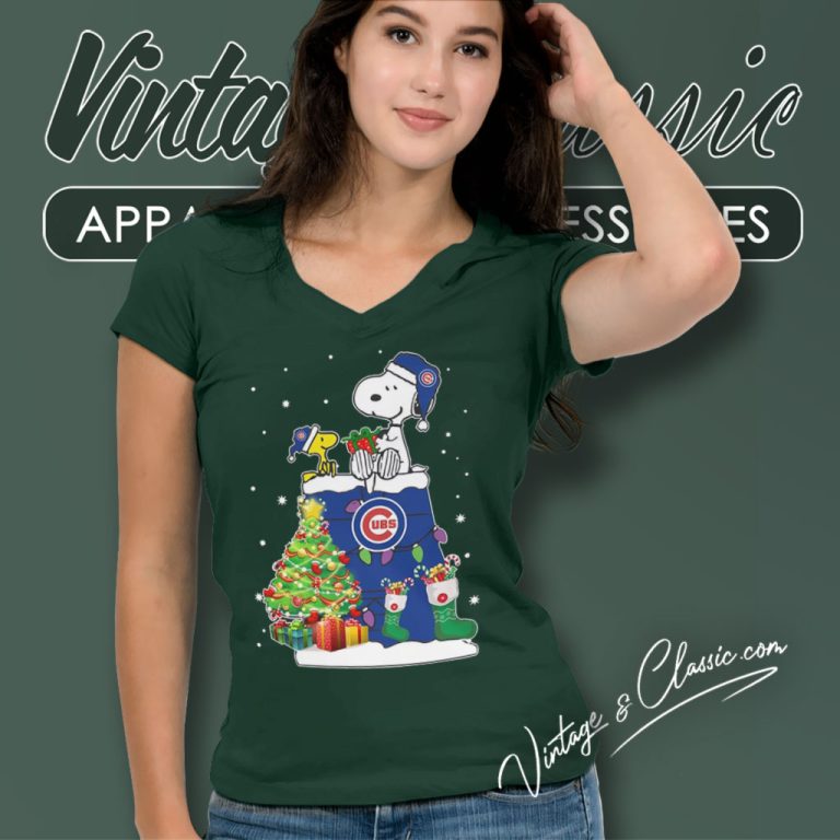 Chicago Cubs Snoopy Woodstock Christmas V Neck TShirt Chicago Cubs Snoopy Woodstock Christmas V Neck TShirt