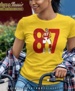 Chiefs Travis Kelce 87 Shirt Gift For Fan Women TShirt