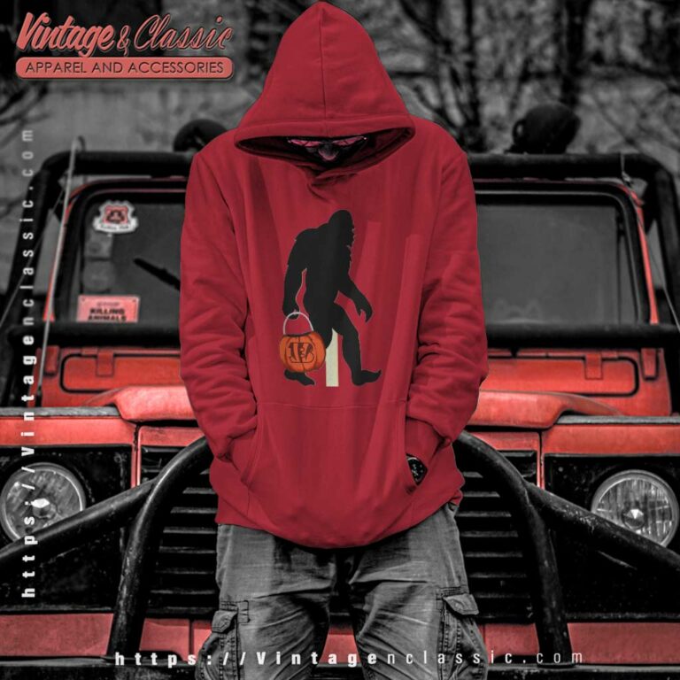 Cincinnati Bengals Bigfoot Halloween Hoodie Cincinnati Bengals Bigfoot Halloween Hoodie