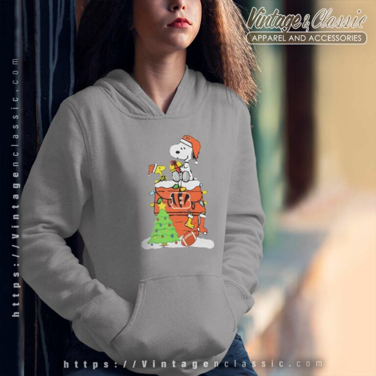 Cincinnati Bengals Snoopy Christmas Hoodie Cincinnati Bengals Snoopy Christmas Hoodie