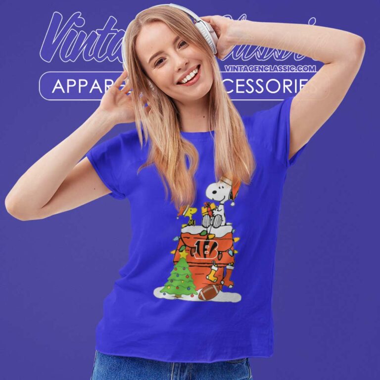 Cincinnati Bengals Snoopy Christmas Women TShirt Cincinnati Bengals Snoopy Christmas Women TShirt