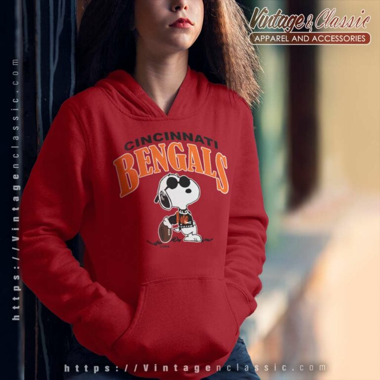 Cincinnati Bengals Snoopy Hoodie Cincinnati Bengals Snoopy Hoodie
