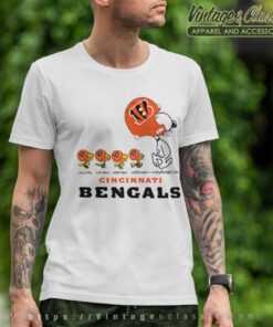 Cincinnati Bengals Snoopy Woodstock Team Walking T shirt