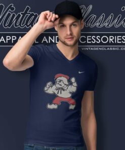 Coach Saleh Wearing Georgia Bulldog X Nike Logo V Neck TShirt