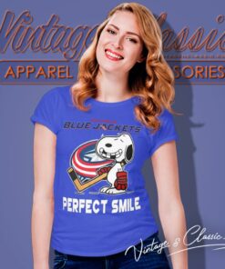 Columbus Blue Jackets Snoopy Perfect Smile Women T Shirt
