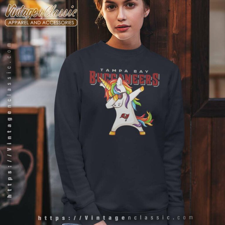 Dabbing Unicorn Tampa Bay Buccaneers Sweatshirt Dabbing Unicorn Tampa Bay Buccaneers Sweatshirt