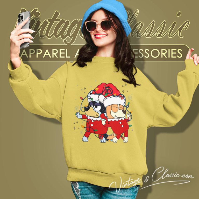 Dad And Mom Bluey Family Merry Christmas Sweatshirt Dad And Mom Bluey Family Merry Christmas Sweatshirt