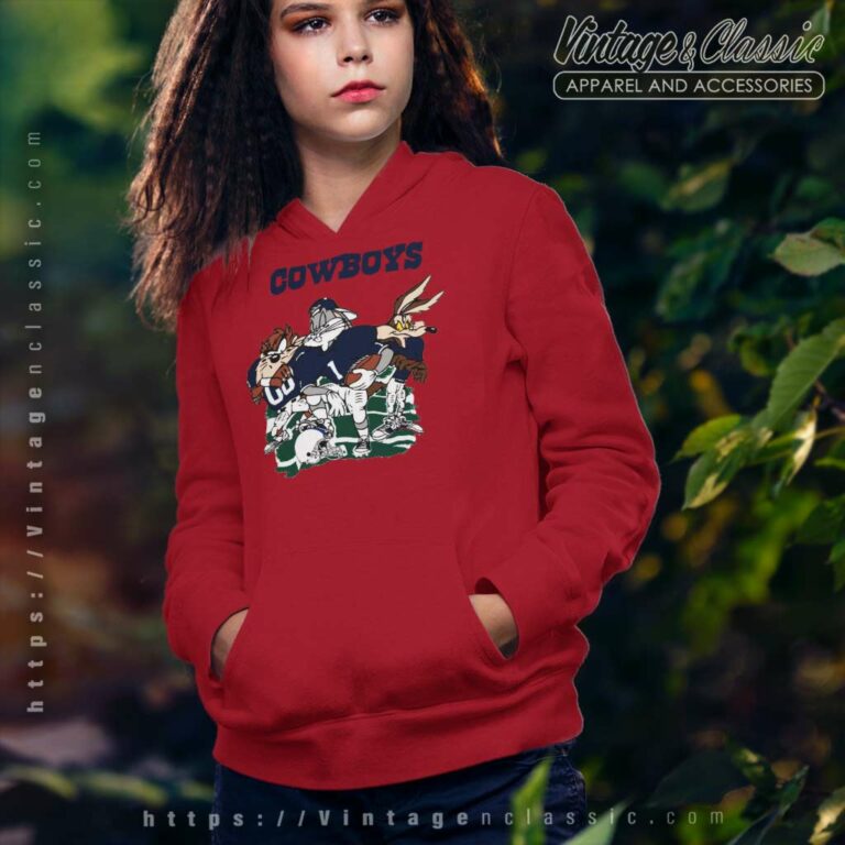 Dallas Cowboys Looney Tunes Football Hoodie Dallas Cowboys Looney Tunes Football Hoodie