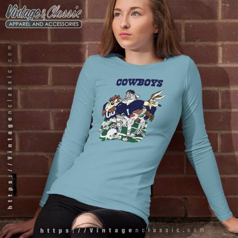 Dallas Cowboys Looney Tunes NFL Football Long Sleeve Tee Dallas Cowboys Looney Tunes NFL Football Long Sleeve Tee