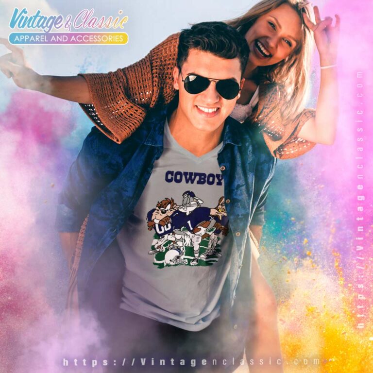Dallas Cowboys Looney Tunes NFL Football V Neck TShirt Dallas Cowboys Looney Tunes NFL Football V Neck TShirt