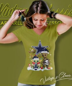 Dallas Cowboys Shirt Baby Yoda And Groot Santa Christmas 5 Dallas Cowboys Shirt Baby Yoda And Groot Santa Christmas V Neck TShirt