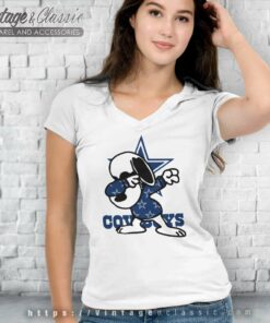 Dallas Cowboys Snoopy Dabbing V Neck TShirt