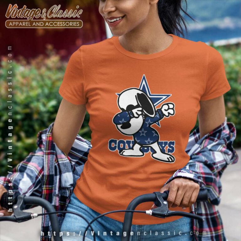 Dallas Cowboys Snoopy Dabbing Women TShirt Dallas Cowboys Snoopy Dabbing Women TShirt