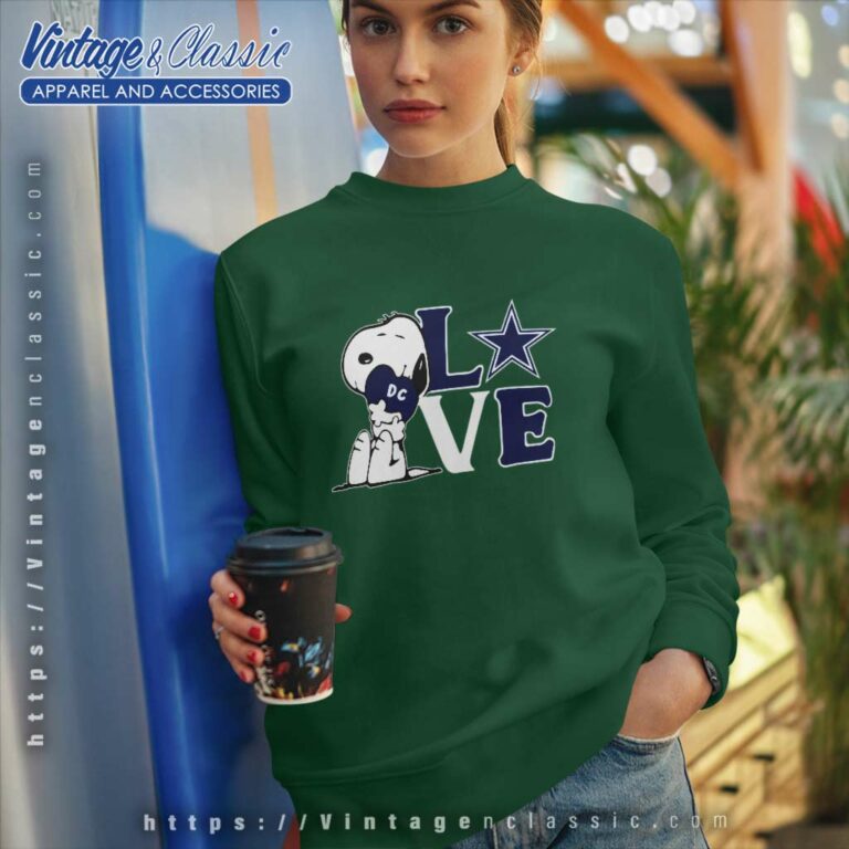 Dallas Cowboys Snoopy Love Heart Sweatshirt Dallas Cowboys Snoopy Love Heart Sweatshirt