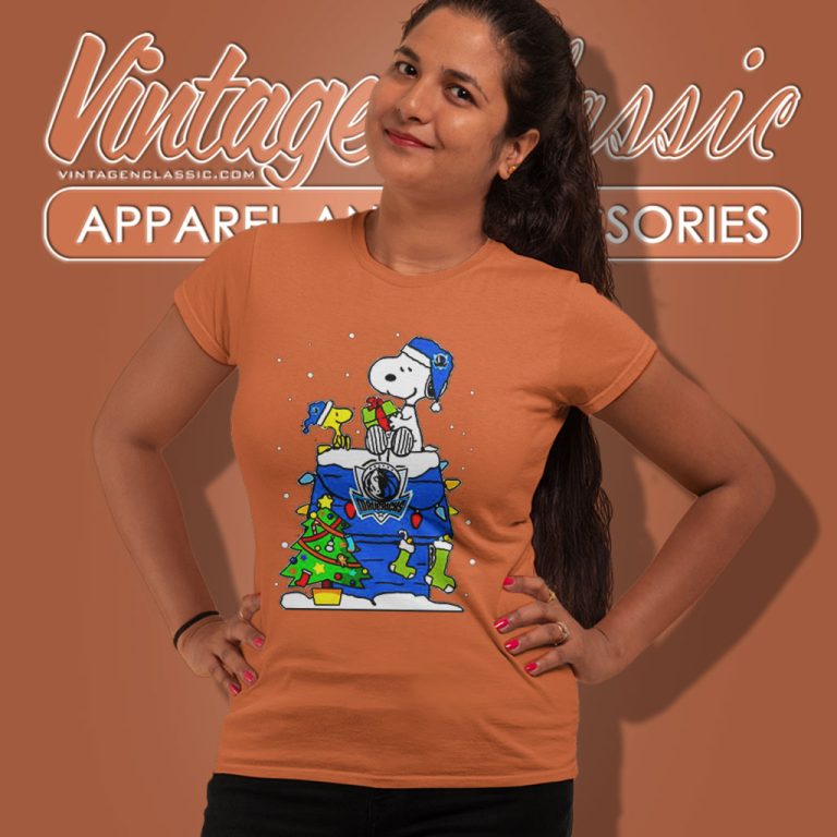 Dallas Mavericks Santa Snoopy And Woodstock Christmas Women T Shirt Dallas Mavericks Santa Snoopy And Woodstock Christmas Women T Shirt