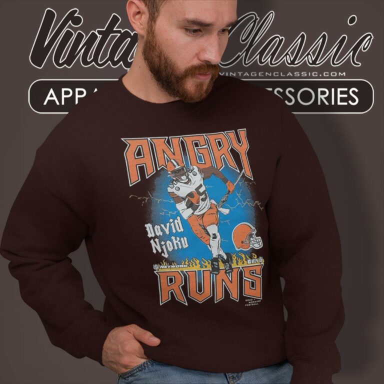 David Njoku Cleveland Browns Angry Runs Player Sweatshirt David Njoku Cleveland Browns Angry Runs Player Sweatshirt