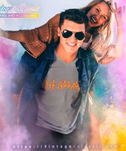 Def Leppard Logo V Neck TShirt