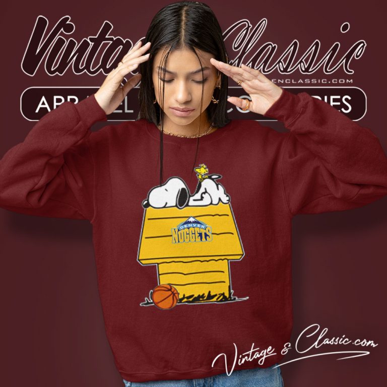 Denver Nuggets Snoopy And Woodstock Resting Together Sweatshirt Denver Nuggets Snoopy And Woodstock Resting Together Sweatshirt