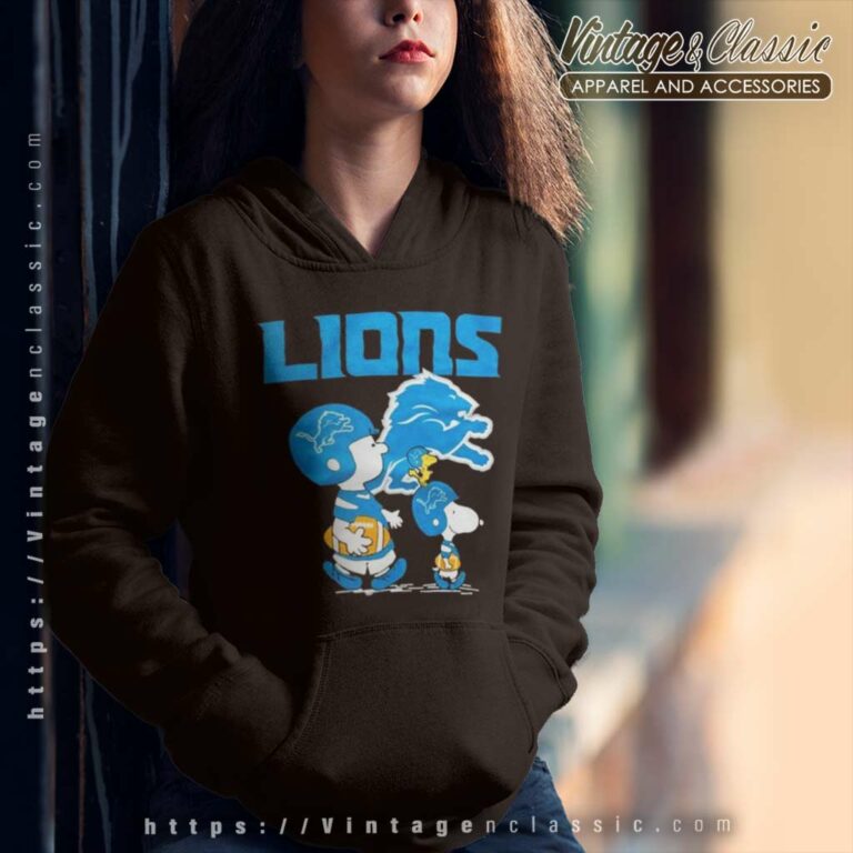 Detroit Lions Peanuts Snoopy Charlie Brown And Woodstock Hoodie Detroit Lions Peanuts Snoopy Charlie Brown And Woodstock Hoodie