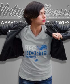 Detroit Lions Shirt 2023 Nfc North Division Champions Conquer 5 Detroit Lions Shirt 2023 Nfc North Division Champions Conquer V Neck TShirt
