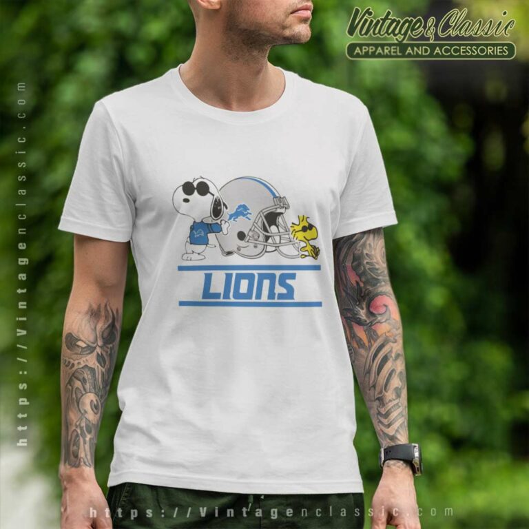 Detroit Lions Snoopy And Woodstock Helmet T Shirt Detroit Lions Snoopy And Woodstock Helmet T Shirt