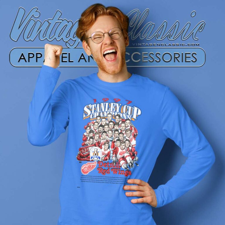 Detroit Red Wings 1997 Stanley Cup Champions Long Sleeve Tee Detroit Red Wings 1997 Stanley Cup Champions Long Sleeve Tee