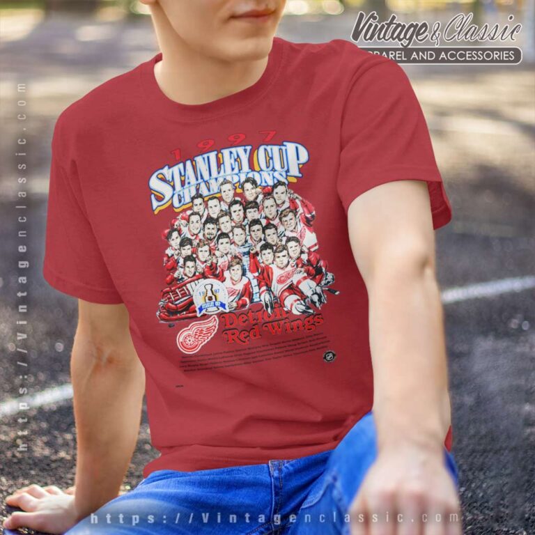 Detroit Red Wings 1997 Stanley Cup Champions T Shirt Detroit Red Wings 1997 Stanley Cup Champions T Shirt