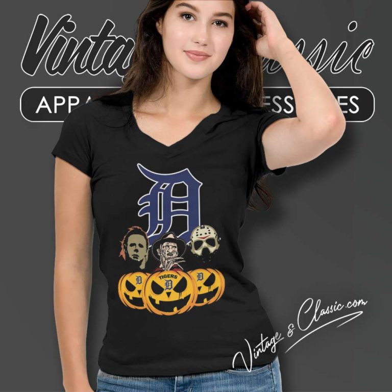 Detroit Tigers Halloween Horror Movie Pumpkin V Neck TShirt Detroit Tigers Halloween Horror Movie Pumpkin V Neck TShirt