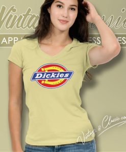 Dickies Horseshoe V Neck TShirt