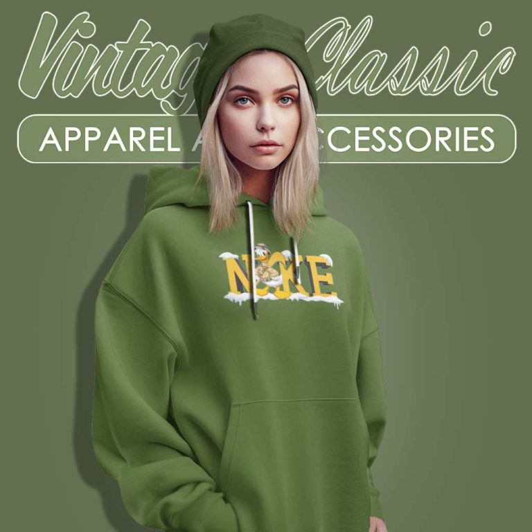 Disney Donald Duck And Snow Logo Nike Shirt Hoodie Disney Donald Duck And Snow Logo Nike Shirt Hoodie