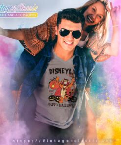 Disneyland Tiger Halloween V Neck TShirt