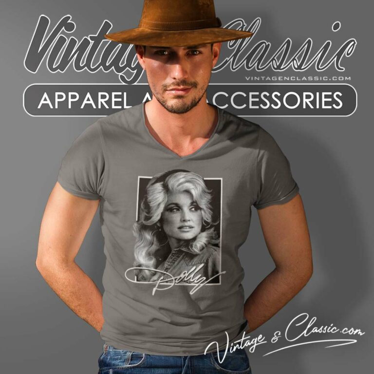 Dolly Parton Signature For Fan Dolly V Neck TShirt Dolly Parton Signature For Fan Dolly V Neck TShirt