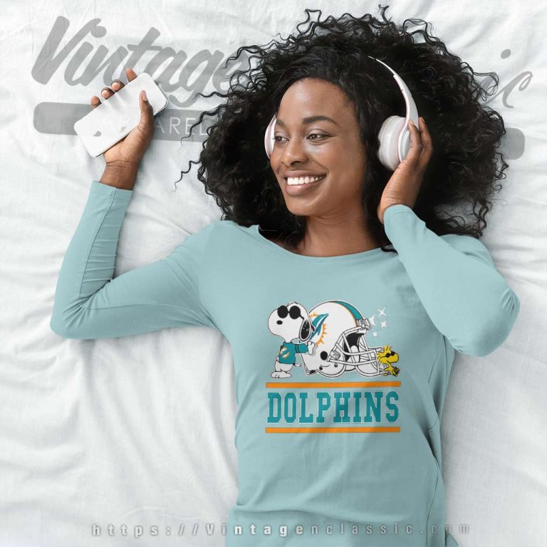 Dolphins Joe Cool And Woodstock Snoopy Resting Vs Miami Dolphins Helmet Long Sleeve Tee Dolphins Joe Cool And Woodstock Snoopy Resting Vs Miami Dolphins Helmet Long Sleeve Tee